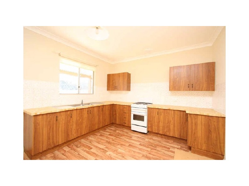 13 Queen Street, Alberton SA 5014