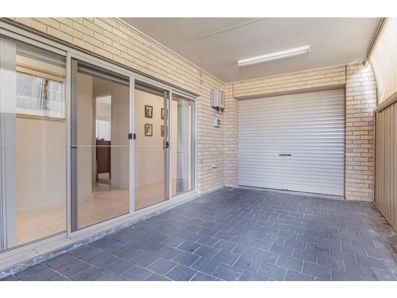 27a Heysen Crescent, West Lakes Shore SA 5020