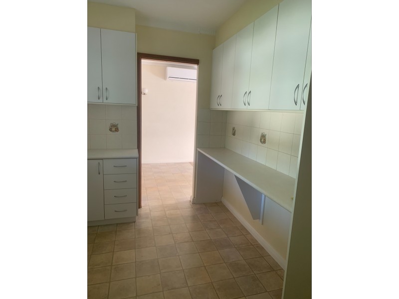 8 Rose Avenue, Fulham Gardens SA 5024