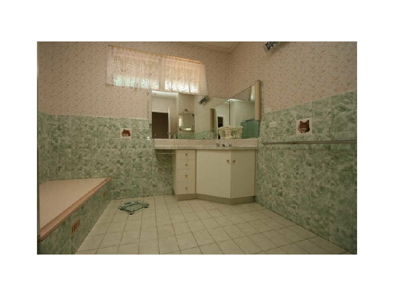 124 Robin Road, Semaphore South SA 5019