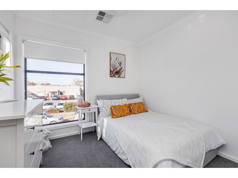 33 Gracechurch Street, Port Adelaide SA 5015