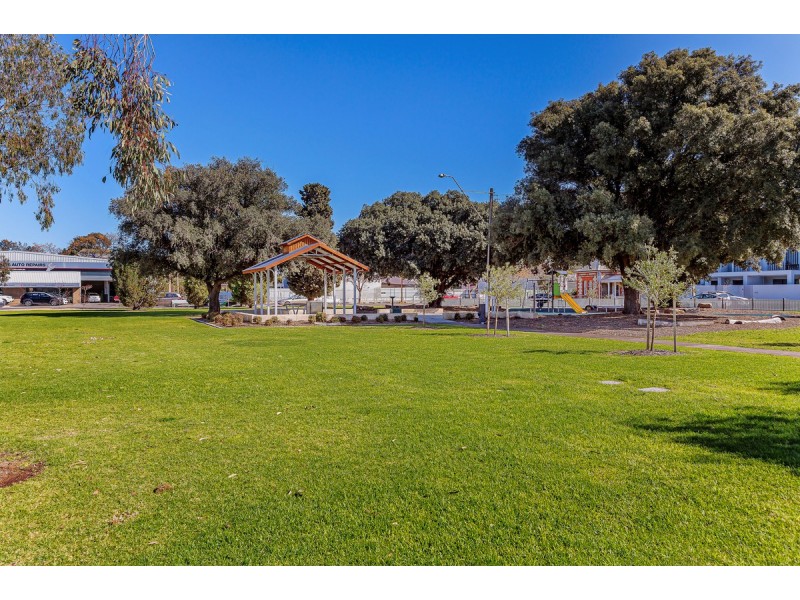 33 Gracechurch Street, Port Adelaide SA 5015