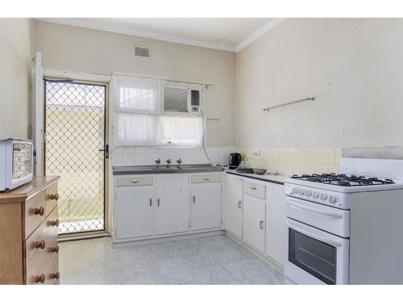 2/15 Moldavia Walk, Osborne SA 5017