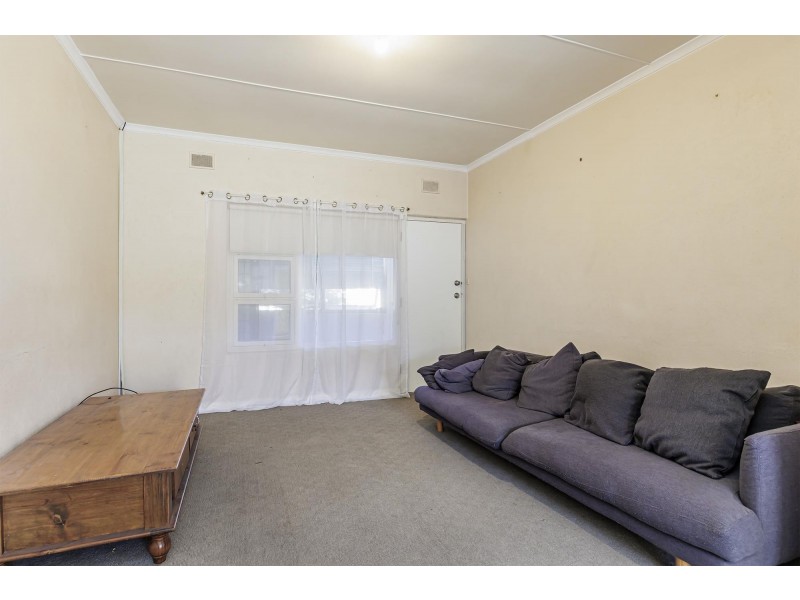 2/15 Moldavia Walk, Osborne SA 5017