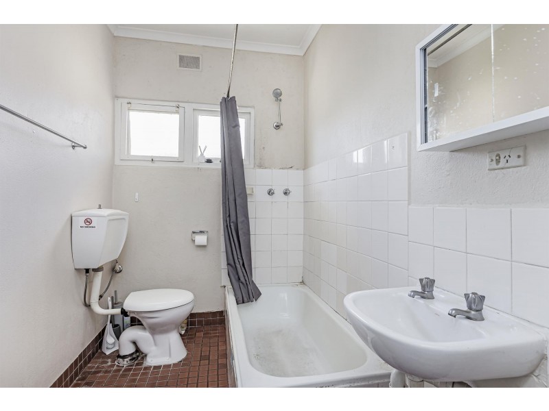 2/15 Moldavia Walk, Osborne SA 5017