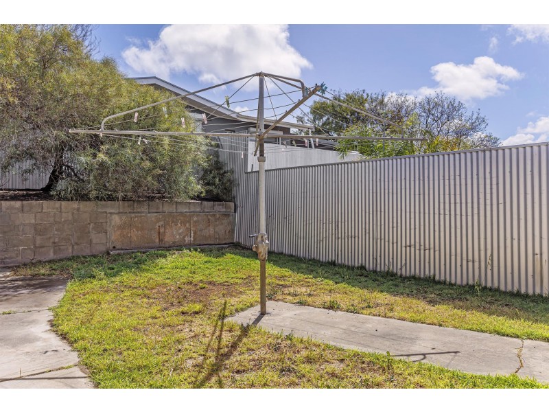 2/15 Moldavia Walk, Osborne SA 5017