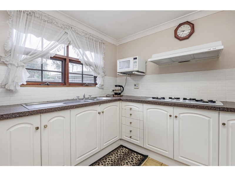 4/32 Lochside Drive, West Lakes SA 5021