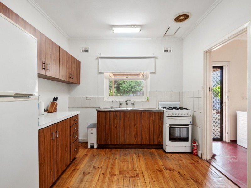 39 Golding Street, Beverley SA 5009