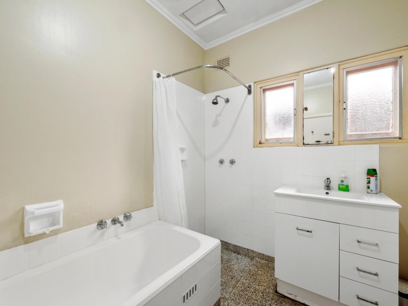 39 Golding Street, Beverley SA 5009