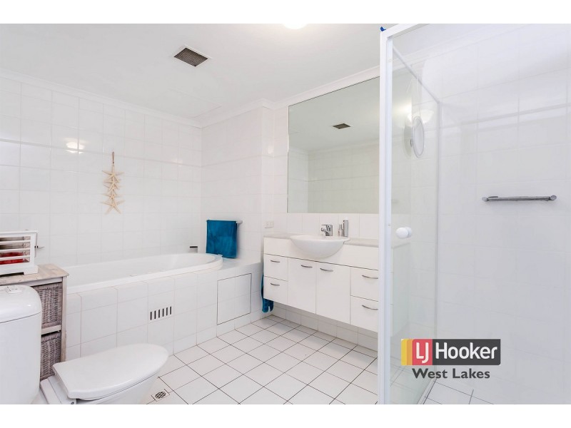 51/3 Holdfast Promenade, Glenelg SA 5045