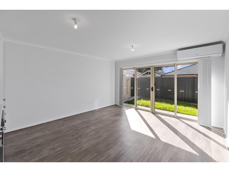 35 Victoria Way, Mansfield Park SA 5012