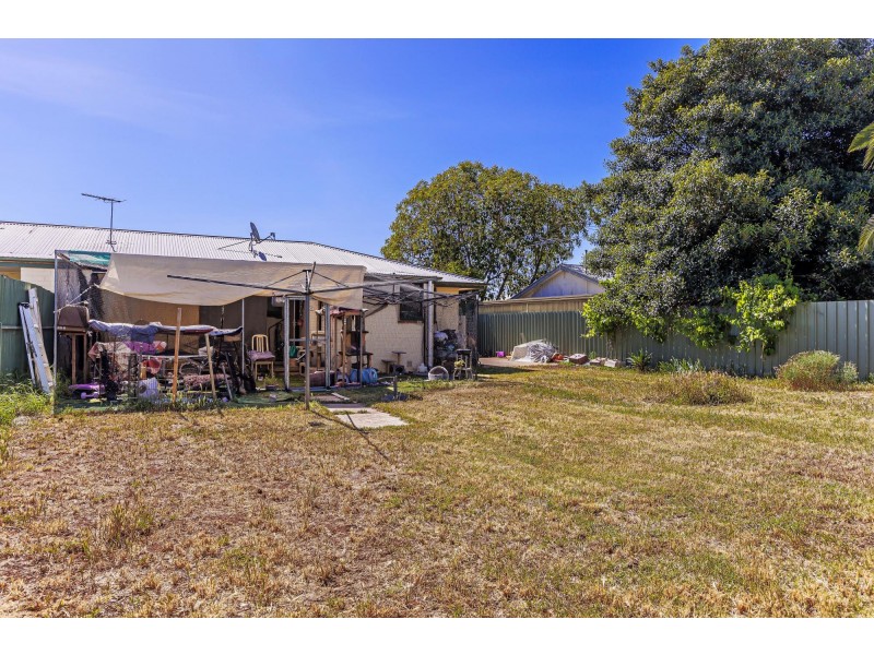 13 Moulds Crescent, Smithfield SA 5114