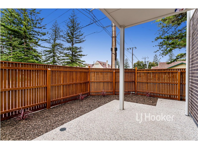 37 East Terrace, Henley Beach SA 5022
