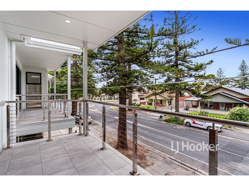 37 East Terrace, Henley Beach SA 5022