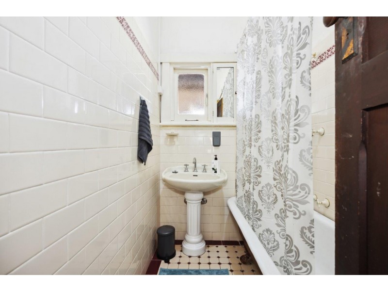 30 McGregor Terrace, Rosewater SA 5013