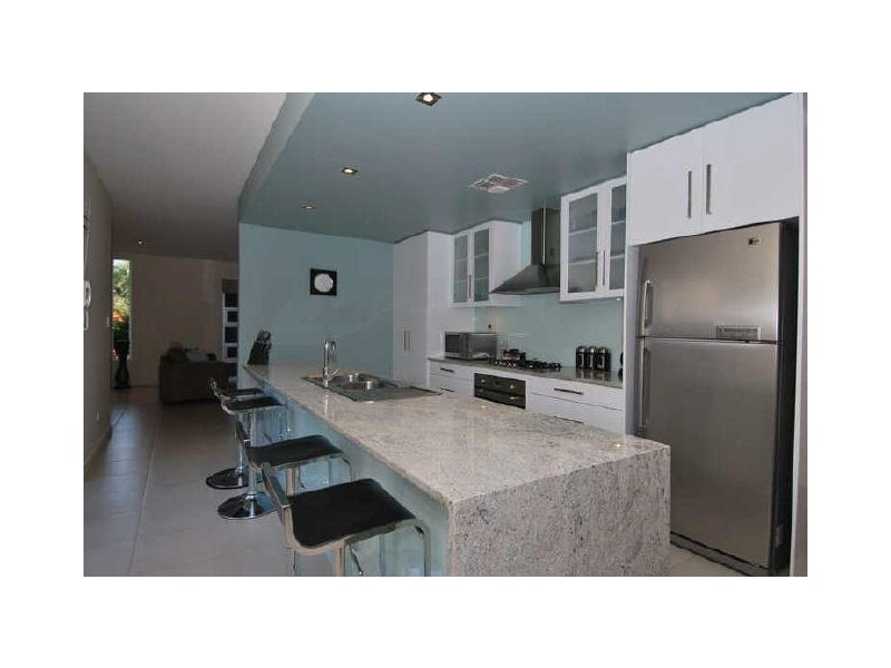 42 Chambers Avenue, Henley Beach SA 5022