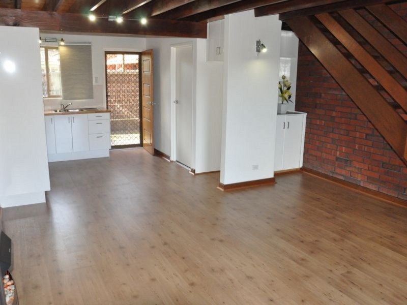 21 Sportsmans Drive, West Lakes SA 5021