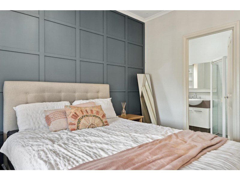 27 Sanctuary Drive, Mawson Lakes SA 5095