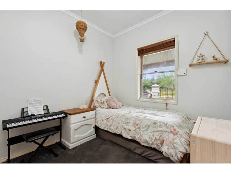 27 Sanctuary Drive, Mawson Lakes SA 5095