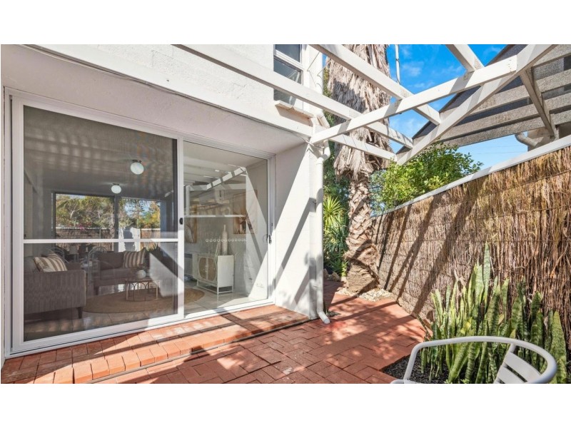 24 Amarina Court, Semaphore Park SA 5019