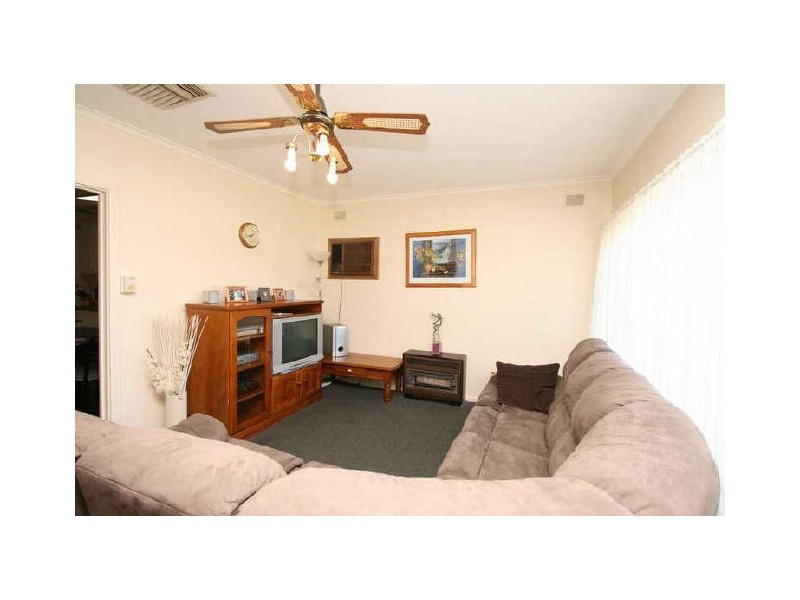 7 Wollowra Crescent, Largs North SA 5016