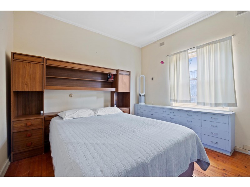 64 Golding Street, Beverley SA 5009