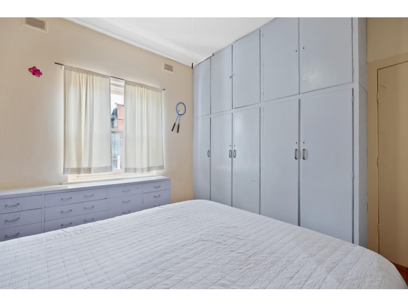 64 Golding Street, Beverley SA 5009