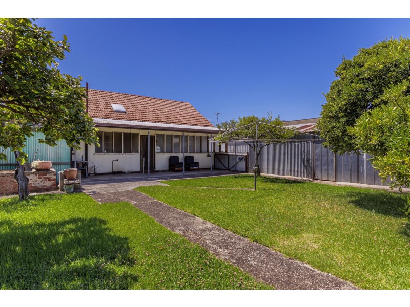 64 Golding Street, Beverley SA 5009