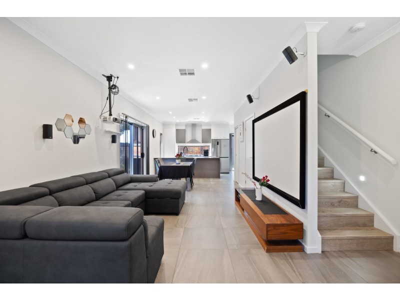 67 Trimmer Parade, Findon SA 5023