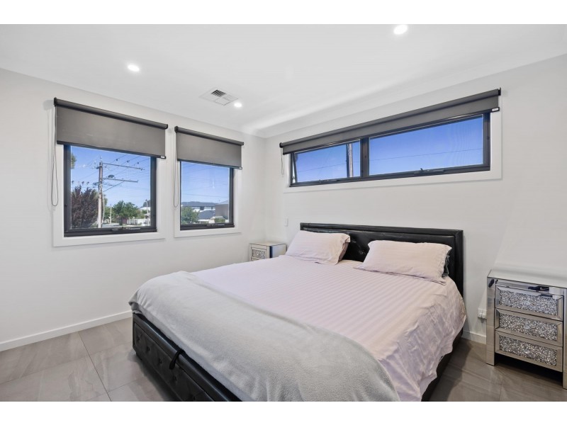 67 Trimmer Parade, Findon SA 5023