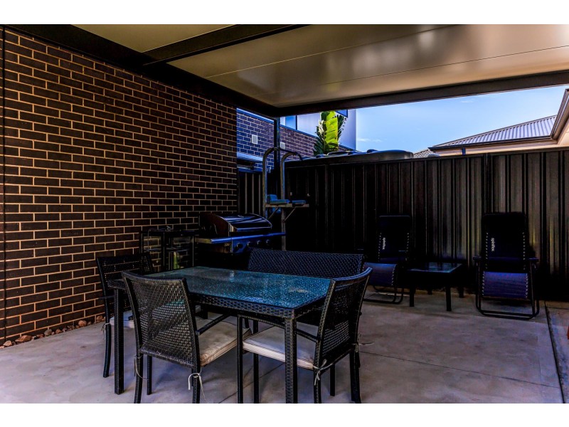 67 Trimmer Parade, Findon SA 5023