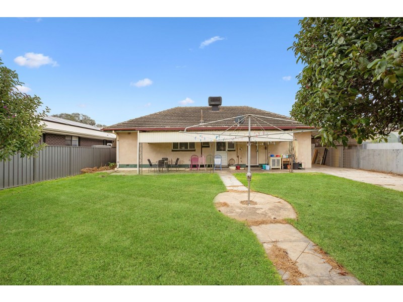 1 Ayredale Avenue, Clearview SA 5085