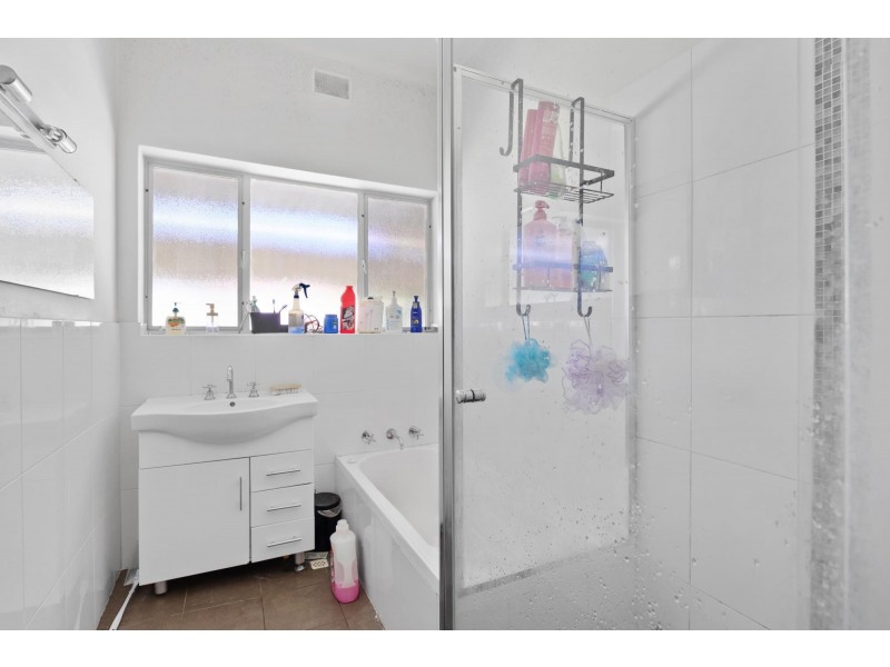 1 Ayredale Avenue, Clearview SA 5085