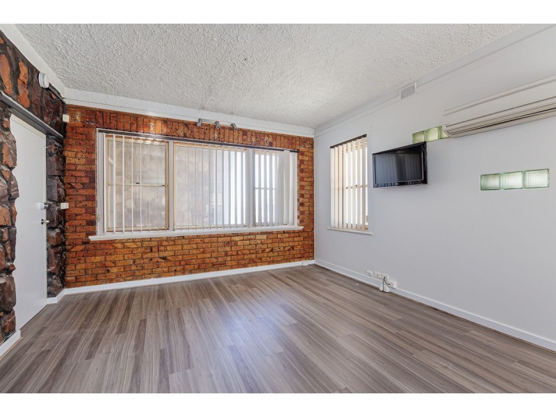 1/52 Seaview Road, West Beach SA 5024