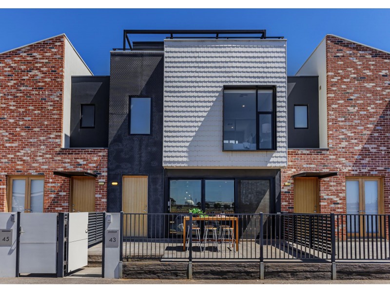 43 Albany Lane, Port Adelaide SA 5015