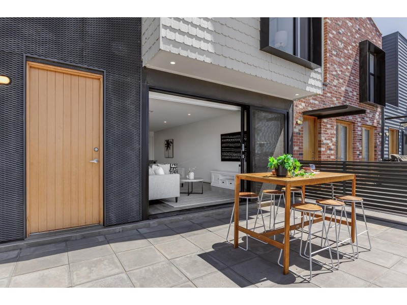43 Albany Lane, Port Adelaide SA 5015