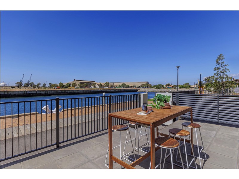 43 Albany Lane, Port Adelaide SA 5015