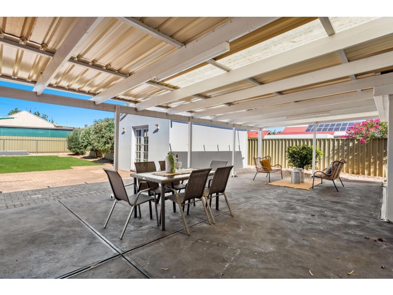 54 Whimpress Avenue, Findon SA 5023