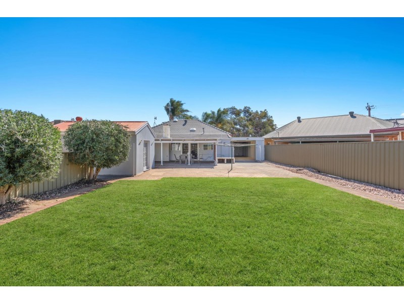 54 Whimpress Avenue, Findon SA 5023