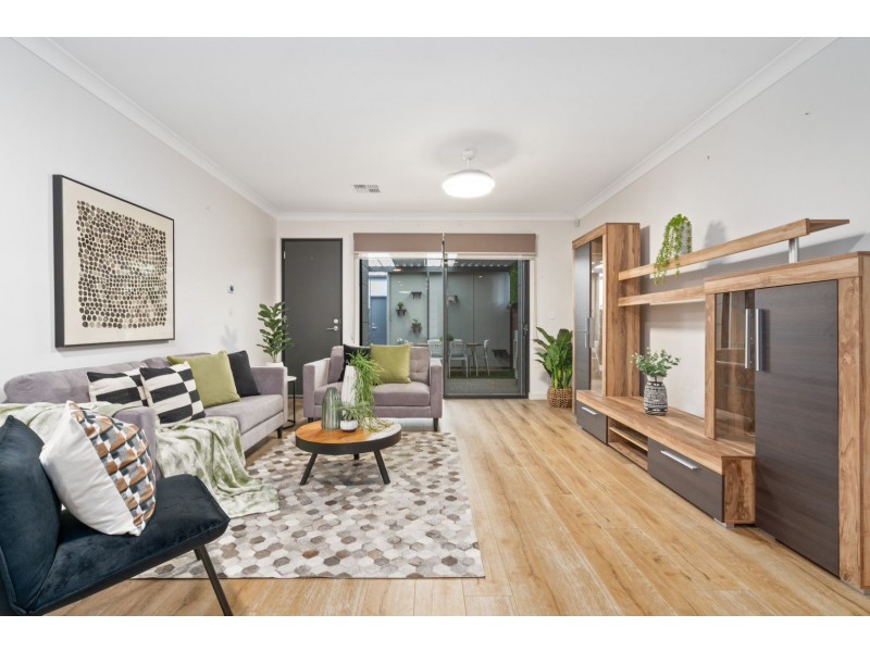 6 Banksia Street, West Lakes SA 5021