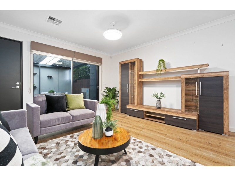 6 Banksia Street, West Lakes SA 5021