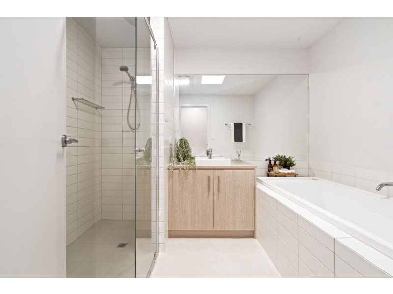 6 Banksia Street, West Lakes SA 5021