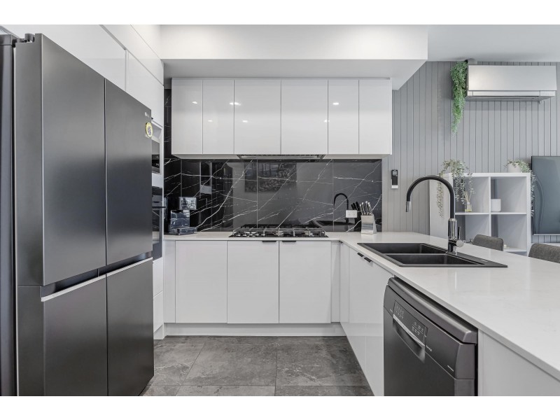 604/2 – 6 Pilla Avenue, New Port SA 5015