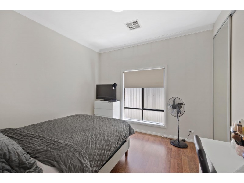 1 Minns Street West, Seaton SA 5023