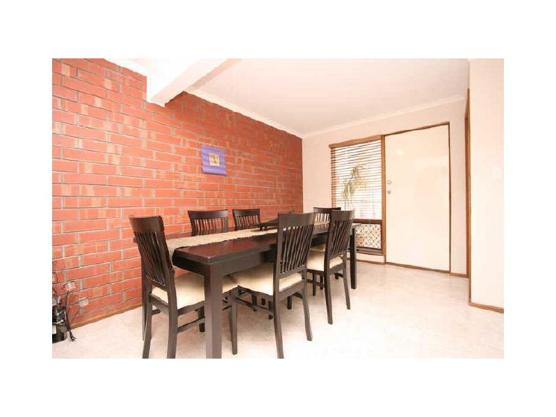 2/5 Wallala Avenue, Park Holme SA 5043