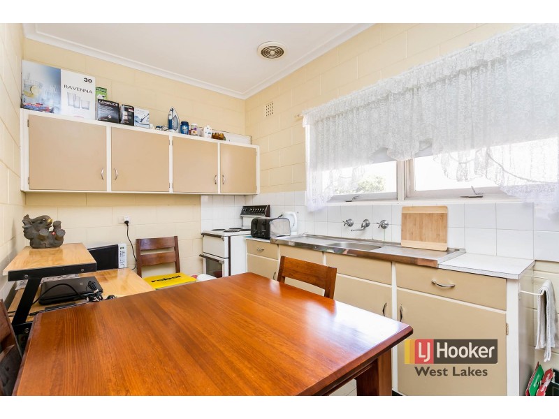 3/12 Fourth Avenue, Seaton SA 5023