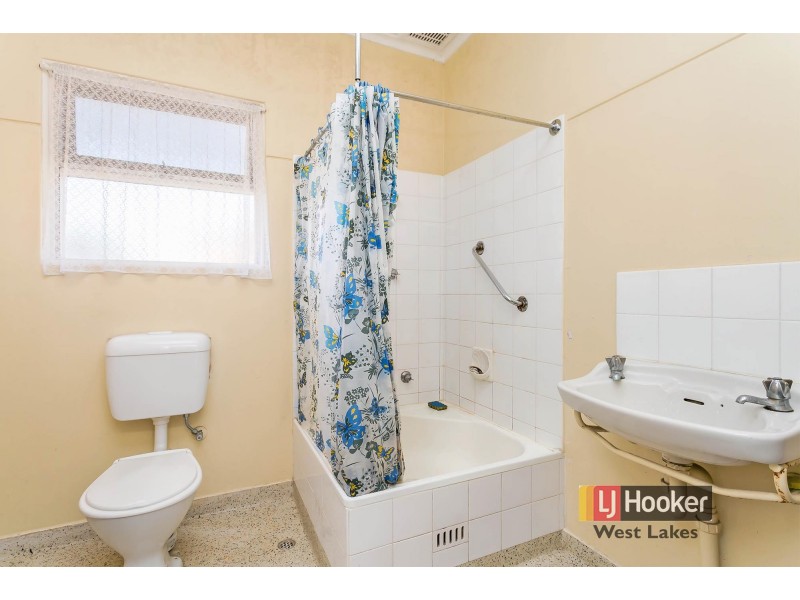 3/12 Fourth Avenue, Seaton SA 5023