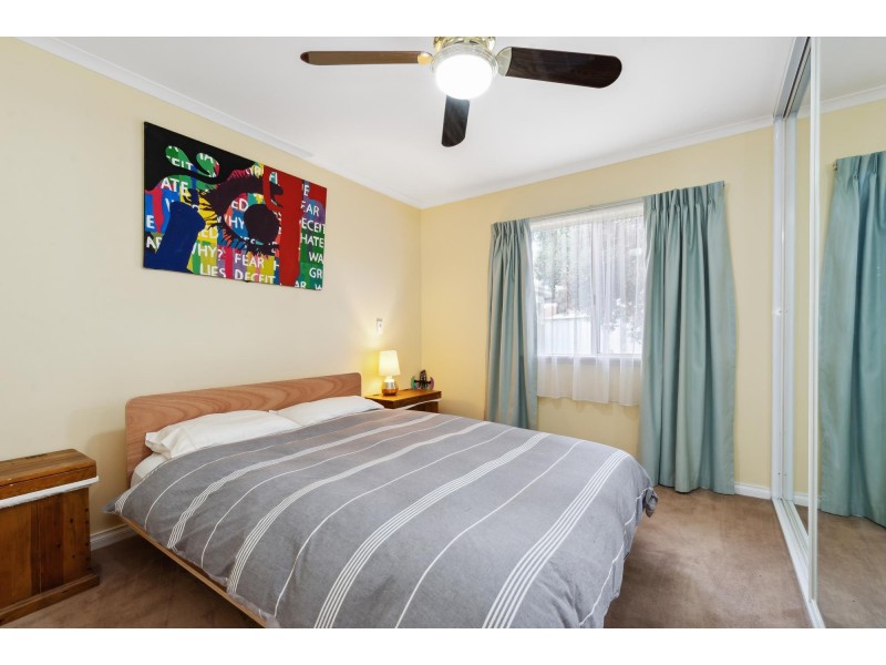 10 Kingborn Avenue, Seaton SA 5023