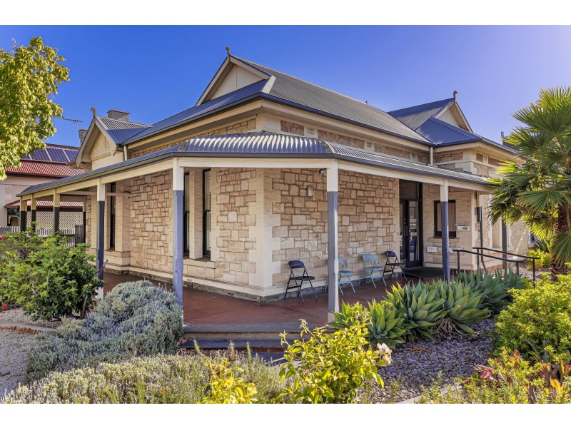 37 Moseley Street, Glenelg SA 5045