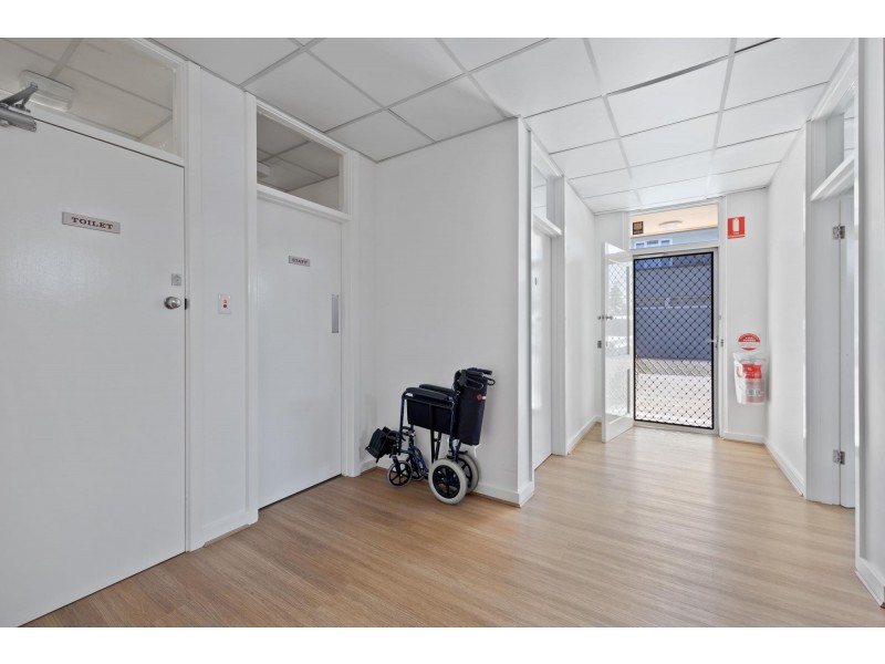 37 Moseley Street, Glenelg SA 5045